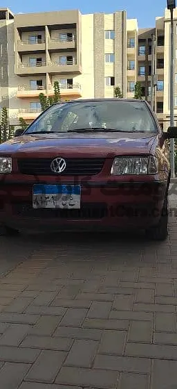 فولكسفاغن بولو 2001 هاتشباك مستعملة للبيع بحالة الفابريكة