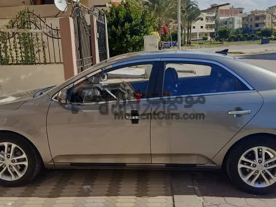 كيا فورتي 2011 توب لاين GDI بصمة 63 ألف كم