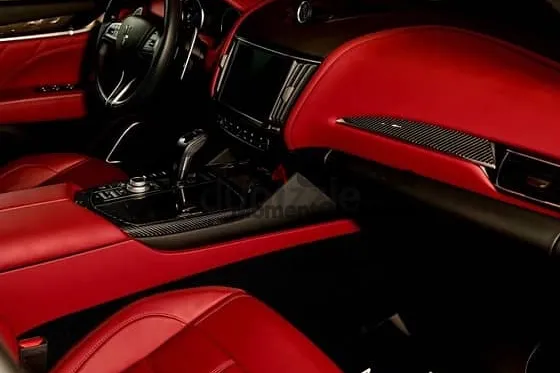 مازيراتي ليفانتي 2022 للبيع في مصر | 12 ألف كم بحالة الزيرو