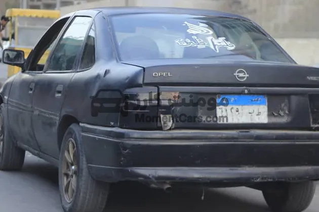 أوبل فيكترا 1995 2000cc أوتوماتيك مشدودة بالكامل