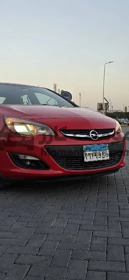 أوبل أسترا 2021 تربو للبيع - حالة ممتازة