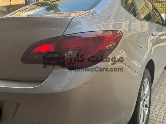 اوبل استرا 2016 فابريكة برة وجوة