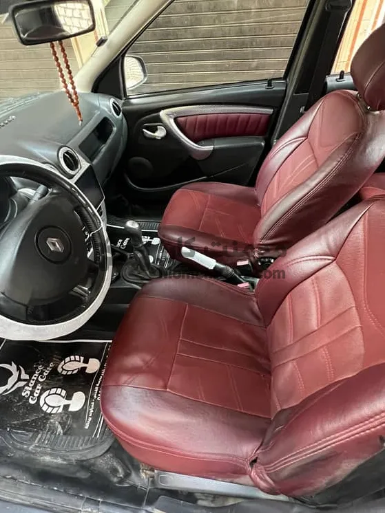 رينو لوجان 2010 سيدان مانيوال