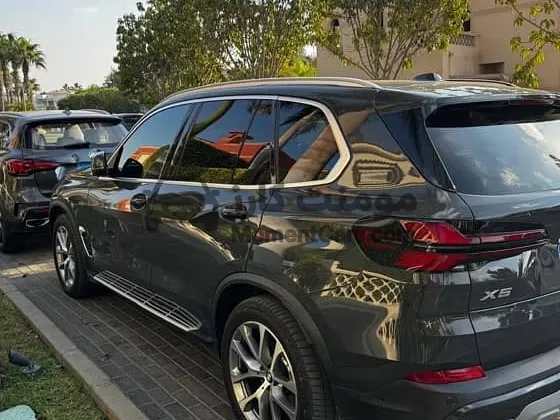 بي ام دبليو X5 موديل 2024 بحالة الزيرو عداد 19 ألف كم