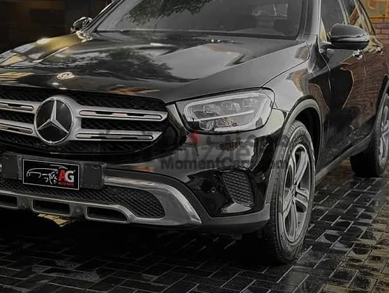 مرسيدس GLC 200 موديل 2022 للبيع