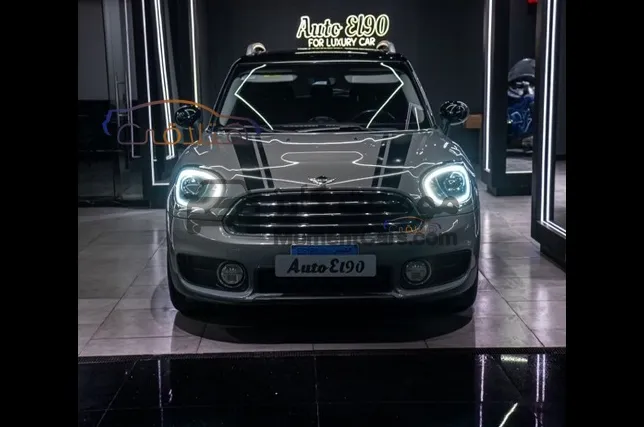 مينى كانتري مان 2018 اتوماتيك للبيع