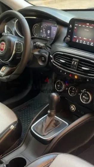 فيات تيبو هاتشباك 2021 أعلى فئة Black Edition للبيع