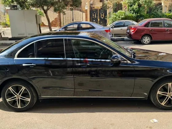 مرسيدس C180 افنجارد 2020 صيانات توكيل للبيع