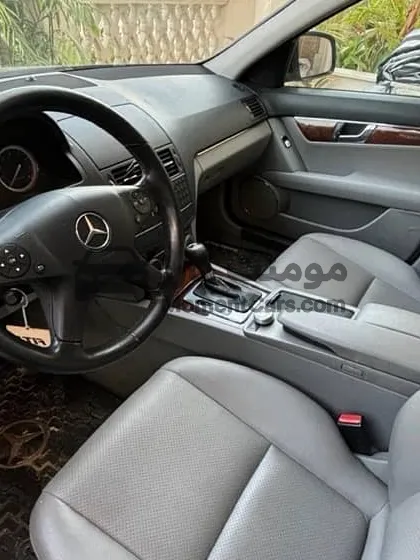 مرسيدس C200 كومبريسور 2008 صيانات توكيل بحالة ممتازة