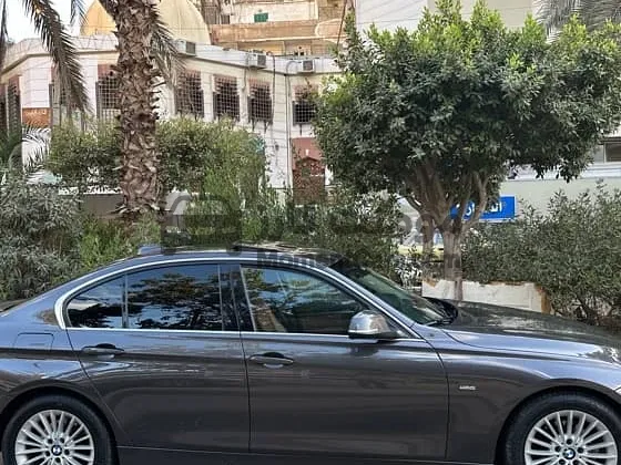 BMW 320 Luxury 2017 - مالك أول - للبيع