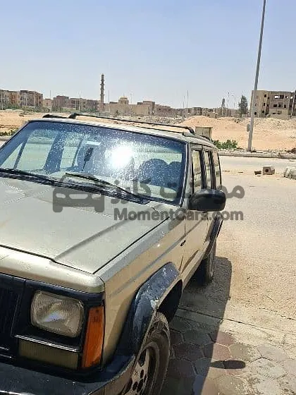 جيب شيروكى 1997 اتوماتيك 6 سلندر بنزين وغاز للبيع
