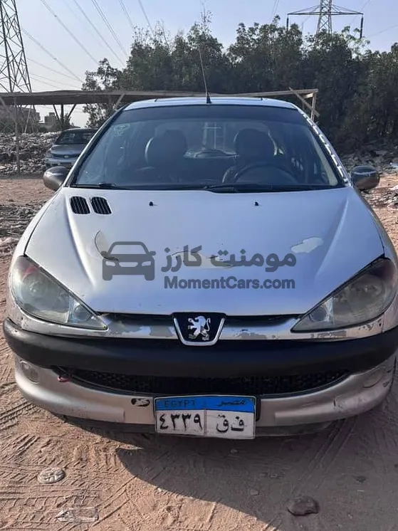 بيجو 206 هاتشباك 2004 مانيوال - حالة ممتازة