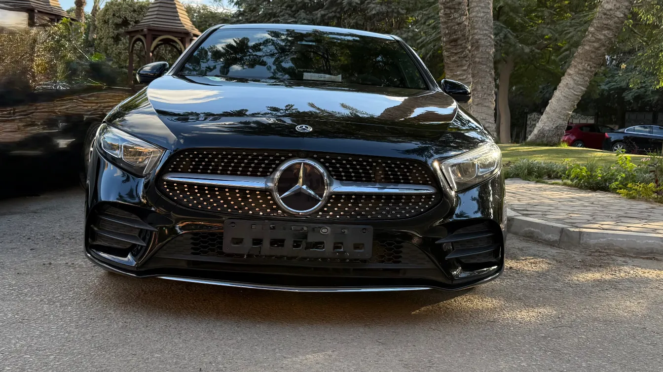 مرسيدس A200 2020 AMG كاملة فتحة سقف وعداد قليل