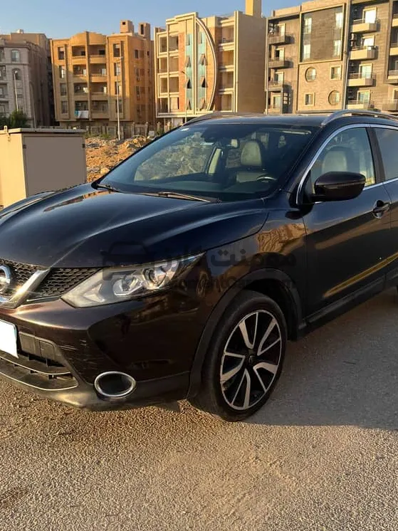 نيسان قشقاي 2016 أعلى فئة أول مالك