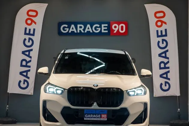 بي ام دبليو X1 18i 2023 كسر زيرو للبيع
