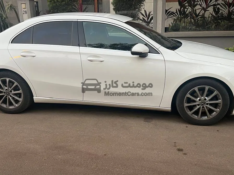 مرسيدس A180 2021 سيدان اتوماتيك للبيع