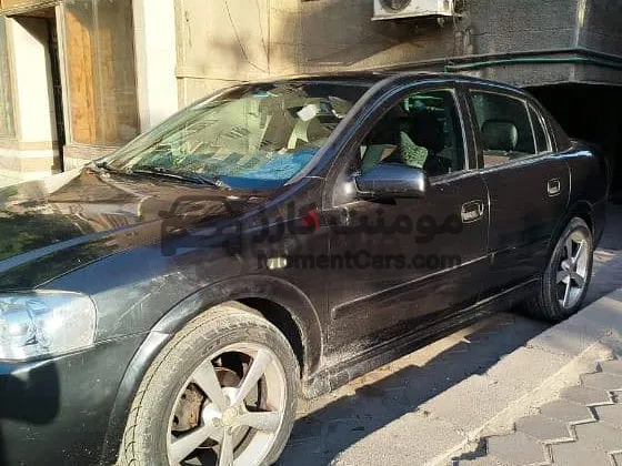 أوبل أسترا 2005 اوتوماتيك سيدان عداد 160,000 كم
