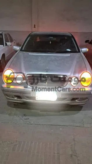 مرسيدس E200 2002 اتوماتيك 60 ألف كيلو للبيع