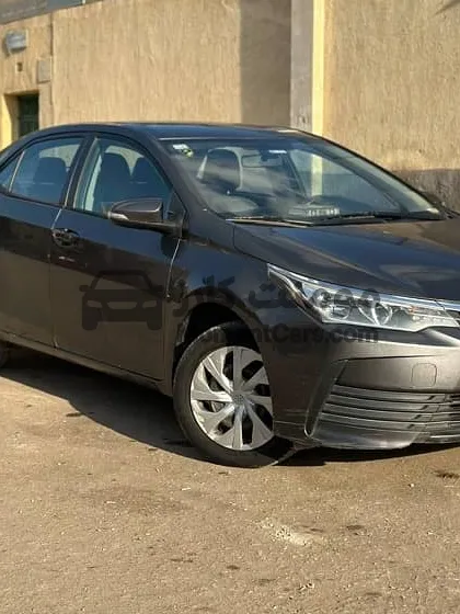 تويوتا كورولا 2018 اتوماتيك اعلى فئة للبيع