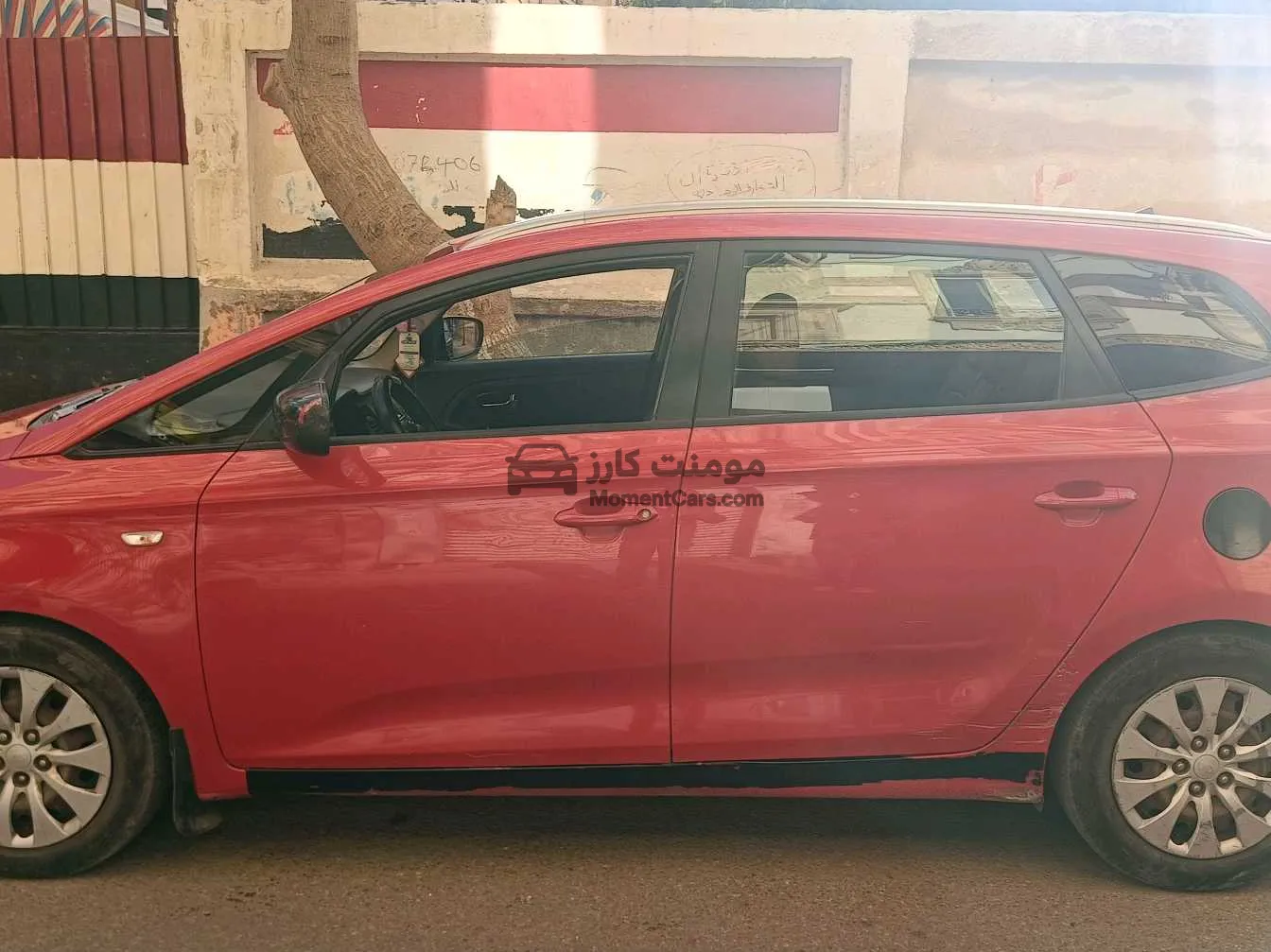 كيا كارينز 2015 أتوماتيك 7 راكب للبيع