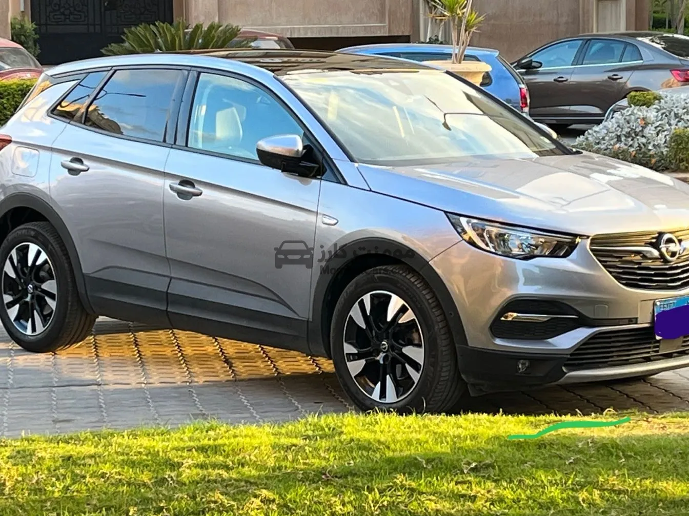 اوبل جراند لاند 2021 هاي لاين اتوماتيك للبيع 47 ألف كم