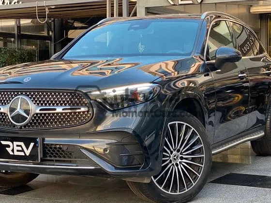 مرسيدس GLC 200 2023 AMG أعلى إضافات للبيع