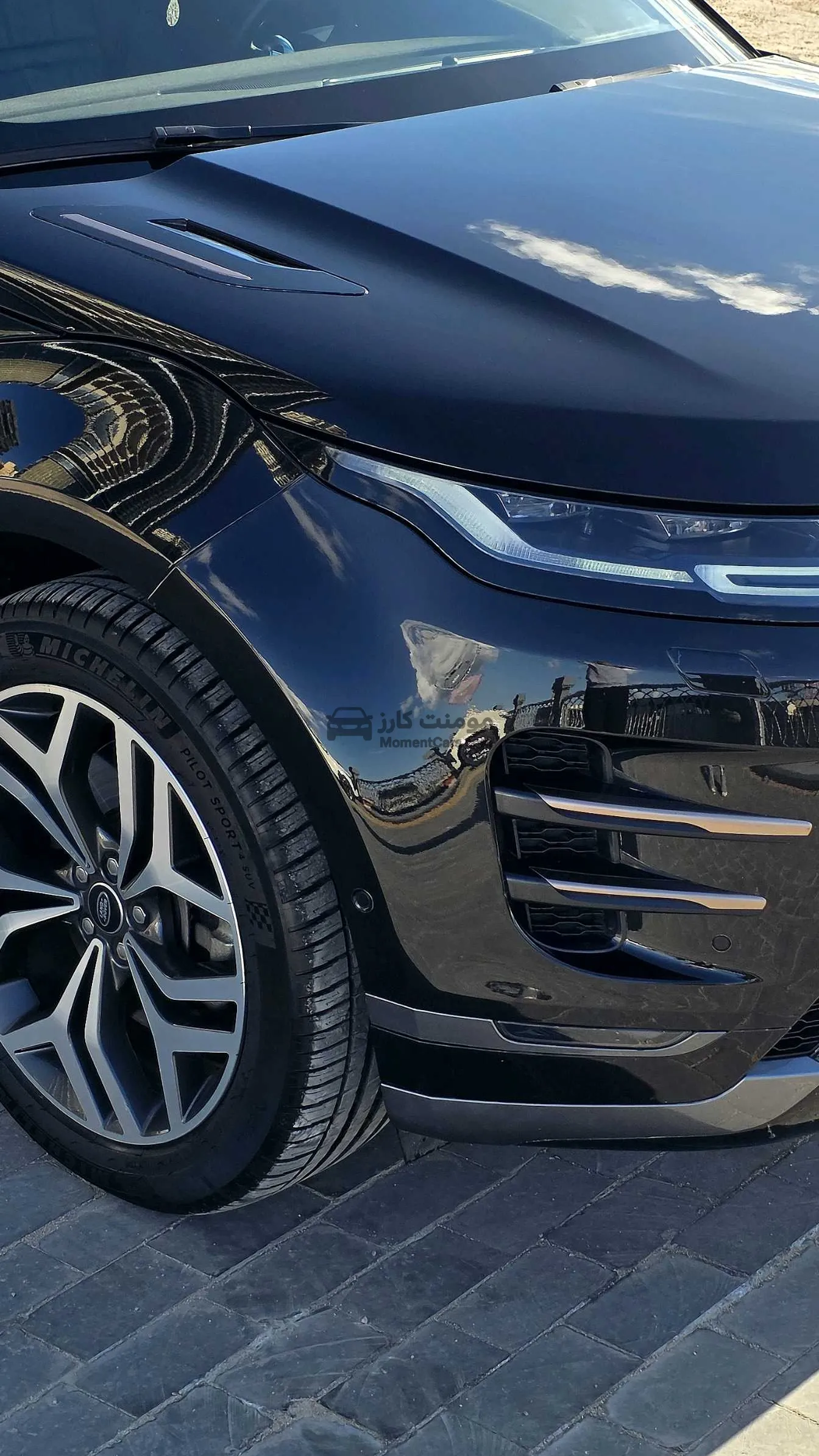 لاند روفر ايفوك 2020 (P250 SE R-Dynamic) للبيع