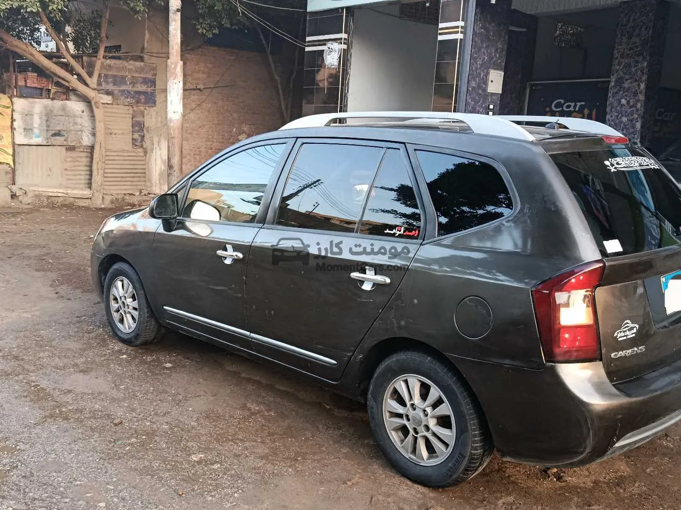 كيا كارينز 2011 اتوماتيك فابريكة بالكامل