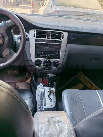 شيفروليه اوبترا 2010 اوتوماتيك سيدان مستعملة للبيع