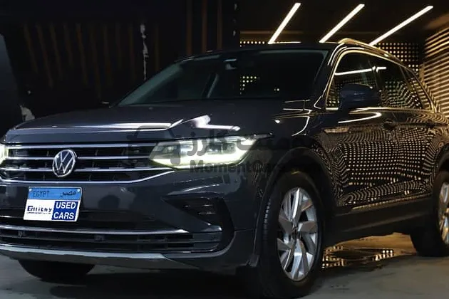 فولكس فاجن تيجوان 2021 فئة Comfort للبيع بحالة الفابريكة