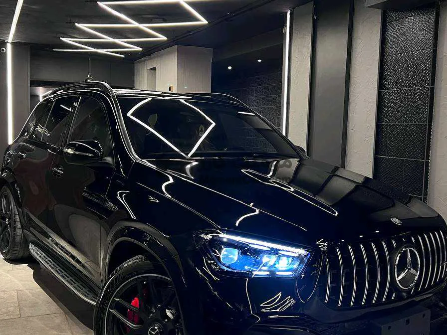 مرسيدس GLE 53 AMG 2025 زيرو وكيل أعلى مواصفات
