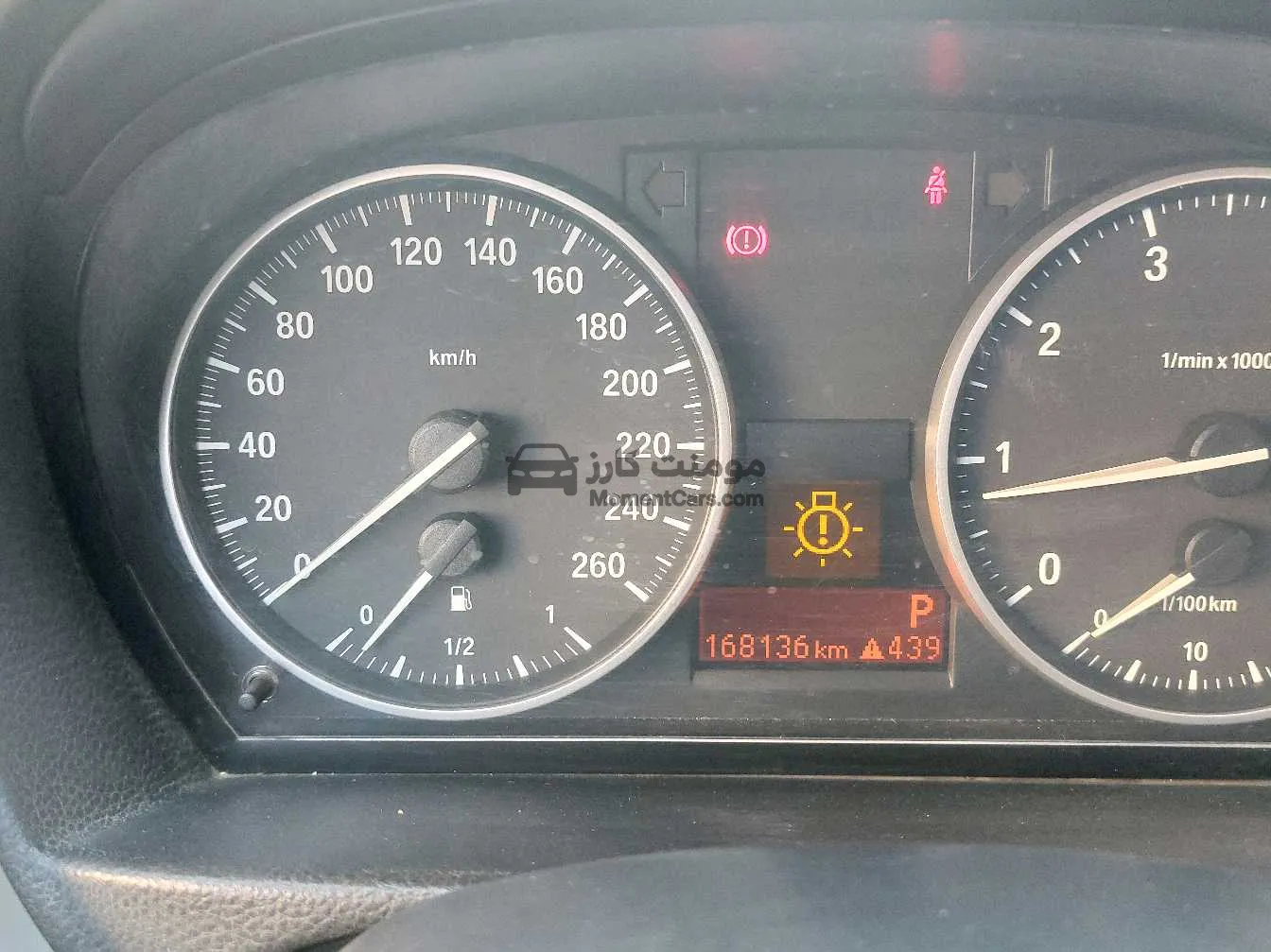 بي ام دبليو 318i 2010 سيدان اتوماتيك للبيع