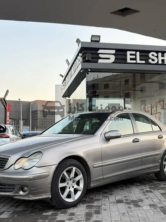 مرسيدس C180 2007 اتوماتيك فبريكة للبيع
