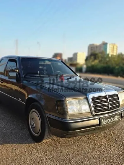 مرسيدس E200 زلموكة موديل 1990 اوتوماتيك للبيع