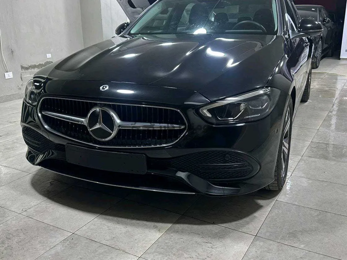 مرسيدس C180 2023 كسر زيرو بانوراما وكاميرا 360