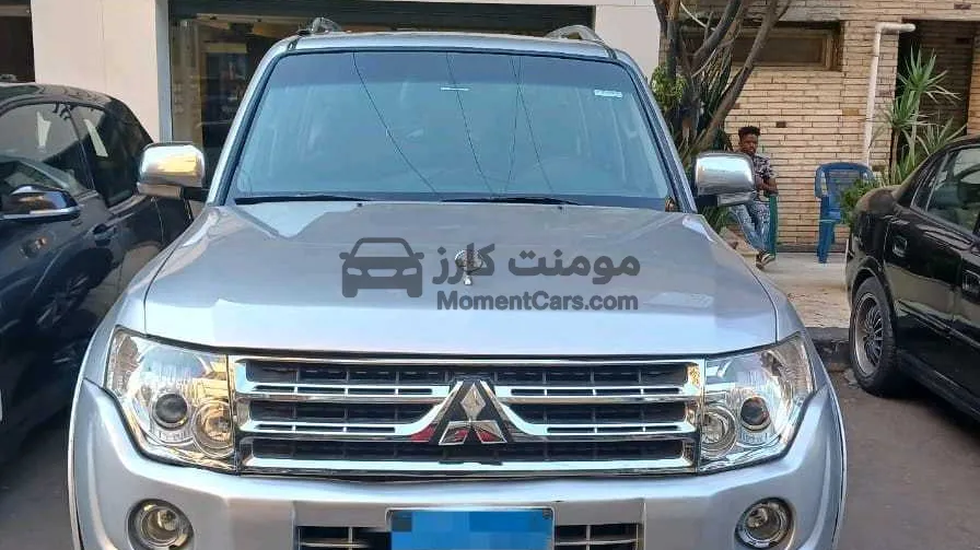 ميتسوبيشي باجيرو 2009 للبيع 3800 سي سي اتوماتيك