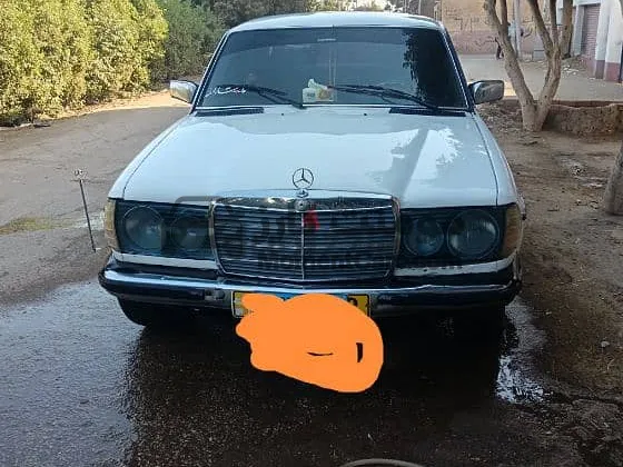مرسيدس E230 موديل 1976 كلاسيك للبيع