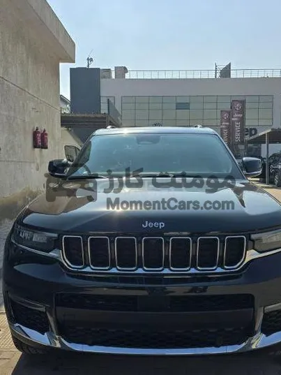 جيب جراند شيروكي 2024 كسر زيرو 15 ألف كم للبيع