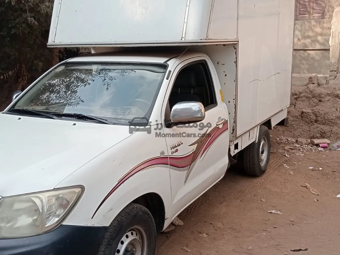 تويوتا هيلوكس 2011 ديزل مانيوال صندوق مغلق