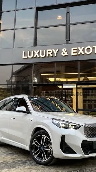 BMW iX1 2024 xDrive30L M Sport جديدة للبيع