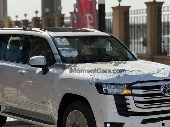 تويوتا لاند كروزر GXR موديل 2025 جديدة للبيع