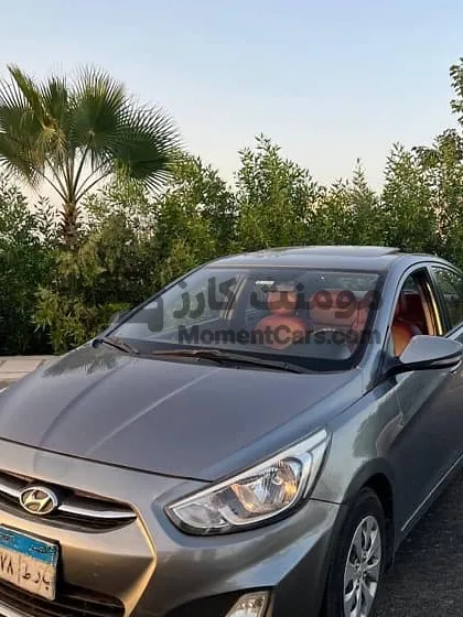 هيونداي اكسنت 2015 اعلي فئة RB2 فتحة سقف جلد
