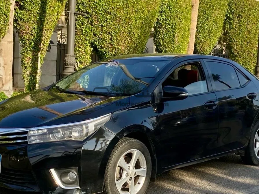 تويوتا كورولا 2014 اتوماتيك حالة ممتازة للبيع