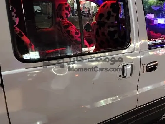 هيونداي H1 2006 ديزل 11 راكب حالة ممتازة للبيع