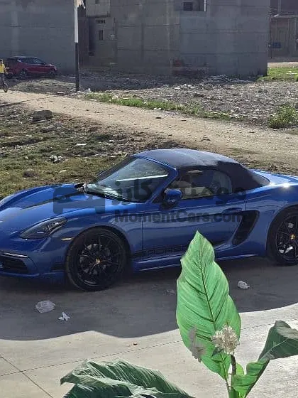 بورشه بوكستر 718 موديل 2018 كابورليه بحالة الفابريكة