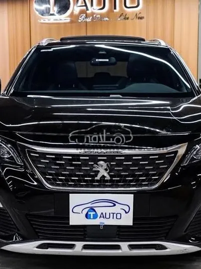 بيجو 5008 موديل 2022 اتوماتيك 90 ألف كم للبيع