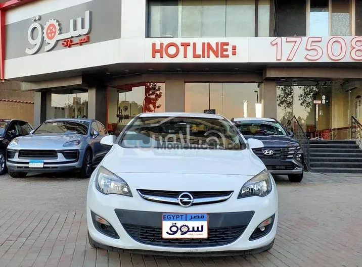 اوبل أسترا 2014 فابريكة اتوماتيك للبيع