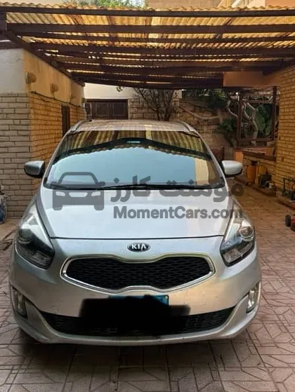 كيا كارينز 2014 أول مالك فابريكة بالكامل عداد قليل للبيع