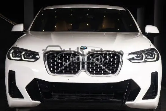 بي ام دبليو X4 2023 وكيل 26 ألف كم