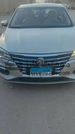 إم جي 5 موديل 2021 أعلى فئة جلد 85 ألف كم